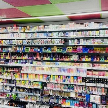 SOUTH GATE SMOKE & VAPE SHOP - Updated May 2026 - 10 Photos - 1821 Rock  Quarry Rd, Raleigh, North Carolina - Vape Shops - Phone Number