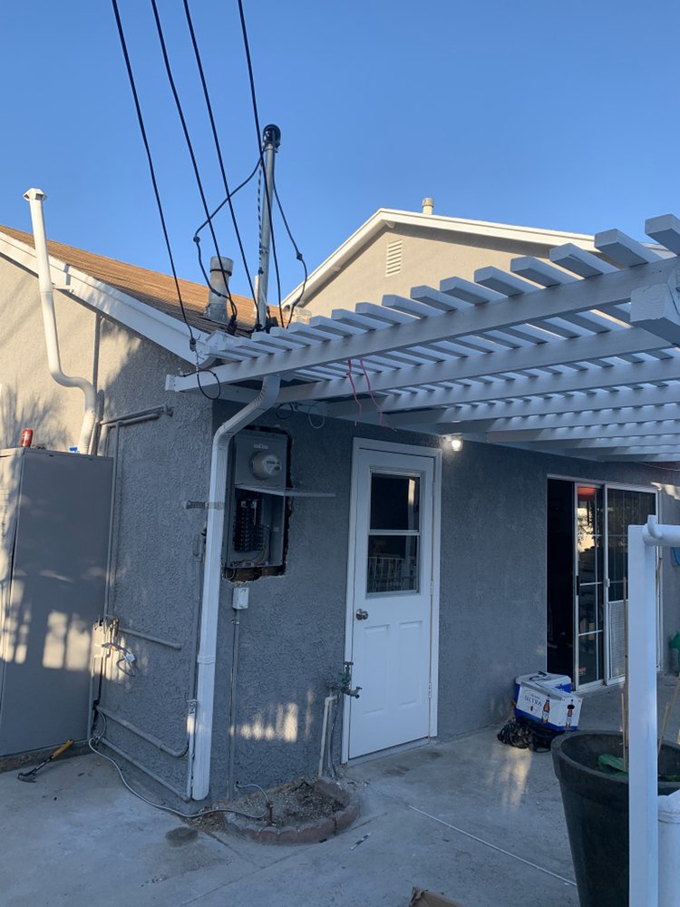 Slide of Ulloa Electrical Services