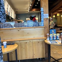 Caribou Coffee - Coffee bar