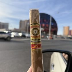 Las Vegas Cigar Outlet Superstore - Awesome selection