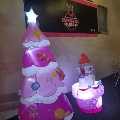 The Birria Queen (Food Truck) by null