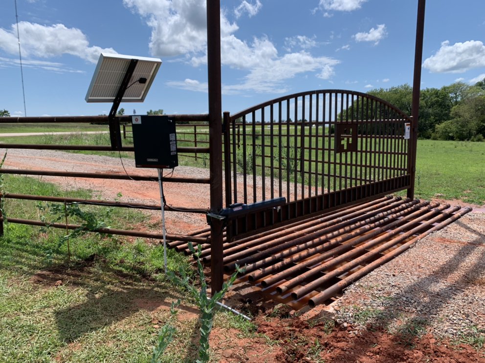 A Plus Door And Gate Services - veterans service organization in Mustang, OK