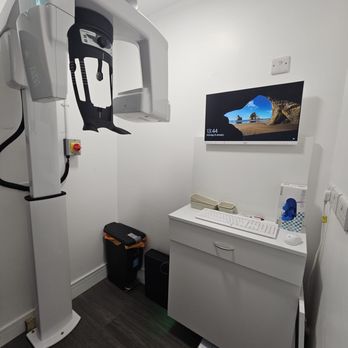 Oakwood Dental Practice - General Dentistry Near Me - Leeds, XWY Oakwood Dental Practice - General Dentistry Near Me - Leeds, XWY