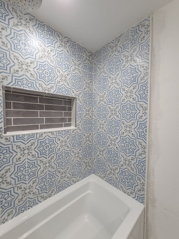 Slide of Saunders Construction