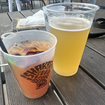 Shakas Beach Bar & Grill - Tasty cherry lime crush and citrus local beer - Fish & Chips Near Me - Nags Head, North Carolina