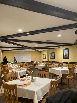 Tio Pepe Restaurant & Bar by null