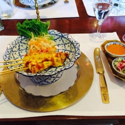 Villa Thai - Satespieße als Vorspeise.