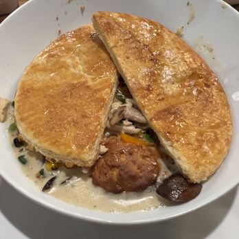 Silver Diner - Diners Near Me - Fairfax, Virginia