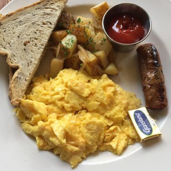 Limonada Bar + Brunch - Huevos al Gusto - Breakfast & Brunch Near Me - Miami Beach, Florida Limonada Bar + Brunch - Huevos al Gusto - Breakfast & Brunch Near Me - Miami Beach, Florida