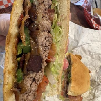 Lankford's - Bellaire - This is the 3B-Bellaire Burger - Burgers Near Me - Bellaire, Texas Lankford's - Bellaire - This is the 3B-Bellaire Burger - Burgers Near Me - Bellaire, Texas