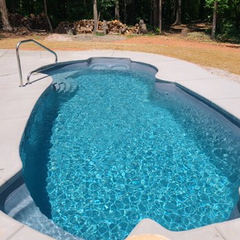 Deep Blue Pools - Pool & Hot Tub Service Near Me - Rock Hill, South Carolina