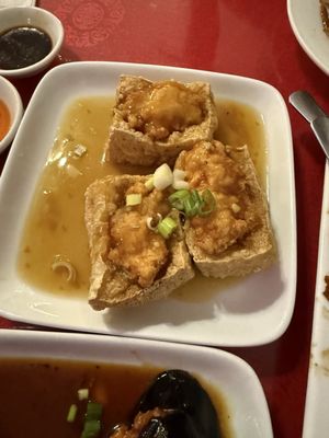 Ha's Dim Sum Noodle House by null