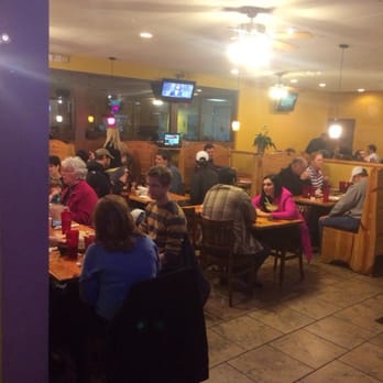 El Rancho Tapatio - Packed restaurant on a Wednesday evening - Mexican Near Me - Lexington, Kentucky El Rancho Tapatio - Packed restaurant on a Wednesday evening - Mexican Near Me - Lexington, Kentucky