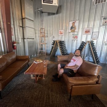 The Ordinary Fellow - Seating area - Wine Tasting Room Near Me - Palisade, Colorado The Ordinary Fellow - Seating area - Wine Tasting Room Near Me - Palisade, Colorado