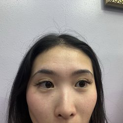Unique Shape Threading Salon