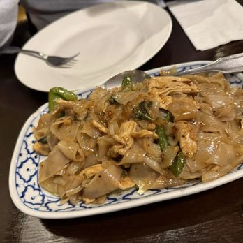 Thai Classic In Paso - Thai Near Me - Paso Robles, California