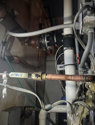 City Pipe Repair & Installation Logo