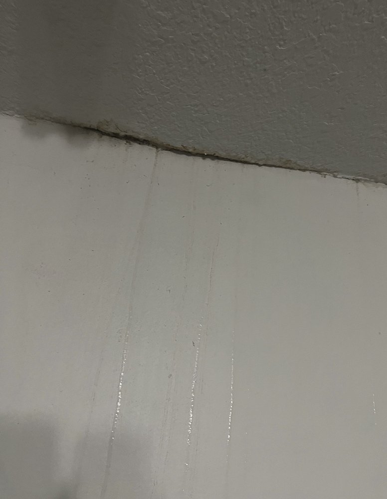 Slide of El Mago Roofing