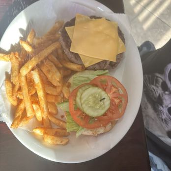 El Rinconcito Latino - The burger - Latin American Near Me - Miami, Florida