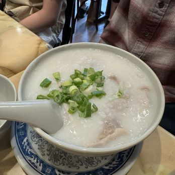 Mike's Noodle House - 44. Mix Meat Congee - Cantonese Near Me - Seattle, Washington