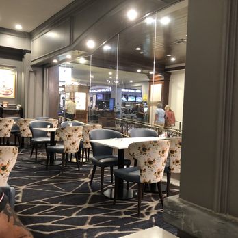 Earl Grey Cafe - Packed, I tell you! - Breakfast & Brunch Near Me - Las Vegas, Nevada