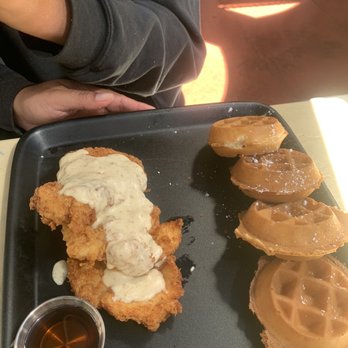 Down the Hatch Maui - Chicken and waffles - Seafood Near Me - Lahaina, Hawaii Down the Hatch Maui - Chicken and waffles - Seafood Near Me - Lahaina, Hawaii