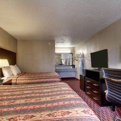 Key West Inn - Tuscumbia - Double Guestroom