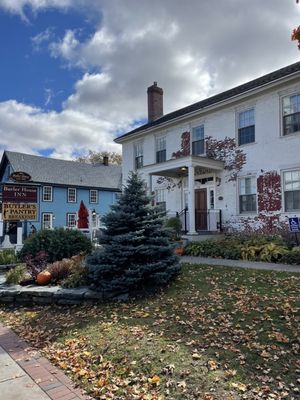 Butler's Pantry Breakfast and Dinner by null