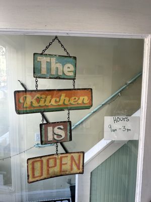 Hazel's Kitchen (Sandwich Shop) by null