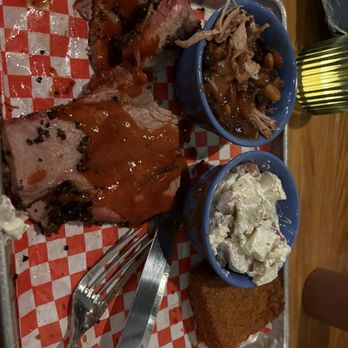 Baby Blues BBQ - Bbq brisket, Pork & Beans, Potato Salad and Cornbread 1 pc - Barbeque Near Me - Venice, California