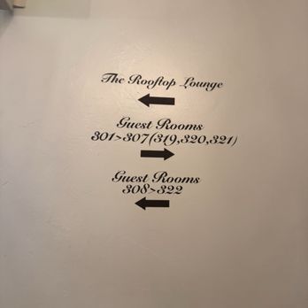 The Rooftop Lounge - Lounges Near Me - Laguna Beach, California The Rooftop Lounge - Lounges Near Me - Laguna Beach, California