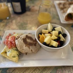 Odyssey Gastropub - Meatless omlet with fruit