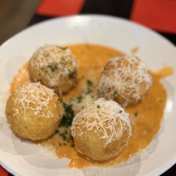 Vespa Rossa - Brisket suppli - Italian Near Me - Dripping Springs, Texas Vespa Rossa - Brisket suppli - Italian Near Me - Dripping Springs, Texas