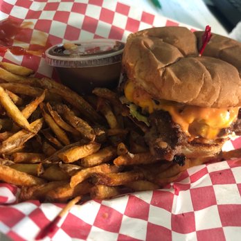 Slyderz Grill - a cheeseburger and fries - Food Trucks Near Me - Chico, California Slyderz Grill - a cheeseburger and fries - Food Trucks Near Me - Chico, California