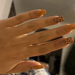 Pamper Me Nail Spa - Custom nail design