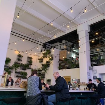 Evil Twin Brewing - Dumbo Taproom - Bar Area on a Thursday afternoon - Breweries Near Me - Brooklyn, New York Evil Twin Brewing - Dumbo Taproom - Bar Area on a Thursday afternoon - Breweries Near Me - Brooklyn, New York