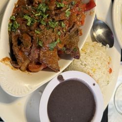 Mi Ranchito Resturant - Bistec Encebollado