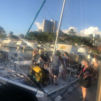 Oahu Catamarans - Boat Charters Near Me - Honolulu, Hawaii