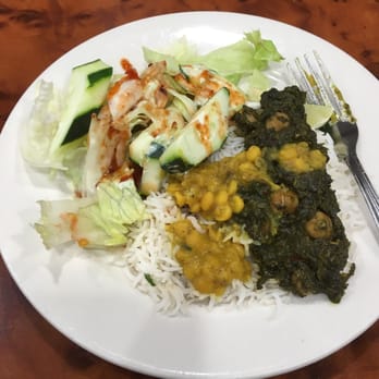 Haandi - Daal on top of basmati and a side salad. - Indian Near Me - New York, New York Haandi - Daal on top of basmati and a side salad. - Indian Near Me - New York, New York