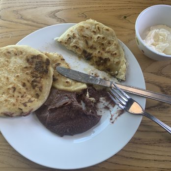 Danny Pupuseria Restaurant - Salvadoran Near Me - Manassas, Virginia