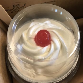 La Zucre Cake Boutique - Cupcakes Near Me - Orlando, Florida