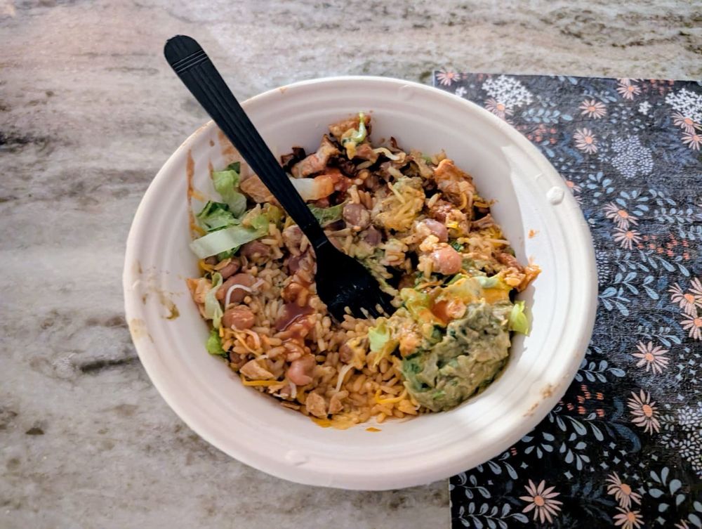 Food from Holy Guacamoly