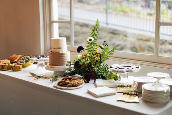 Farina Bakery by null