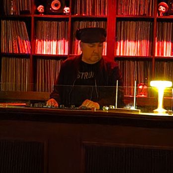 LP Vinyl Bar - Bars Near Me - Los Angeles, California LP Vinyl Bar - Bars Near Me - Los Angeles, California