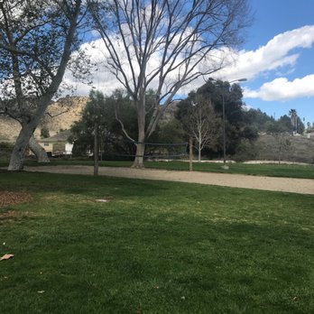 Grape Arbor Park - Volleyball court - Parks Near Me - Calabasas, California