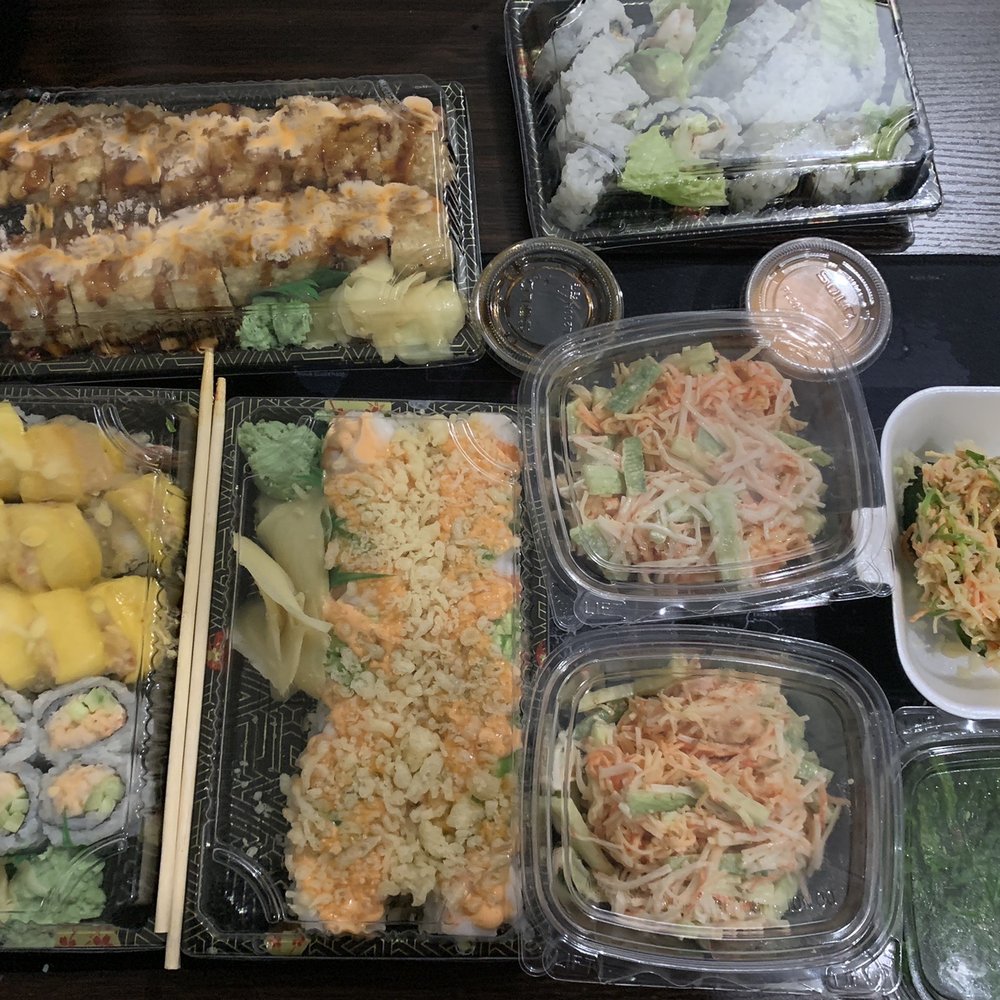 2 Kani salad, tiger roll, mango tension roll, fusion roll, Boston roll , seaweed salad,   Amazing