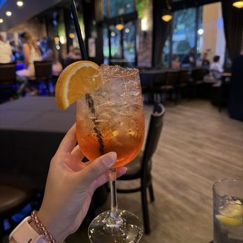 Blue Jackets Gastropub - Aperol spritz - Wine Bars Near Me - Orlando, Florida