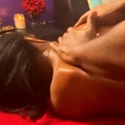 Esolé back massage while lying on her side-Atlanta, GA.