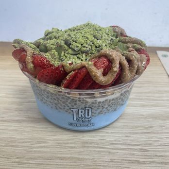 Trū Bowl Superfood Bar - Vegan Near Me - Long Beach, California Trū Bowl Superfood Bar - Vegan Near Me - Long Beach, California