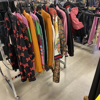 Nordstrom Rack - Gucci clothing - Shoe Stores Near Me - New York, New York Nordstrom Rack - Gucci clothing - Shoe Stores Near Me - New York, New York